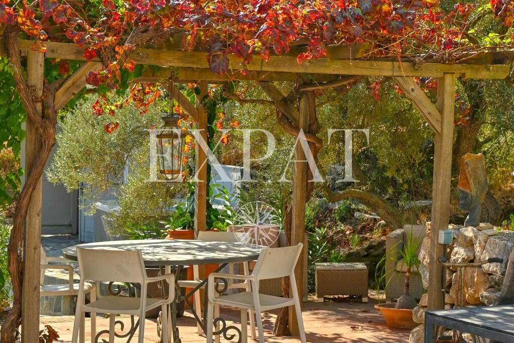 Casa en Venta en Cómpeta
