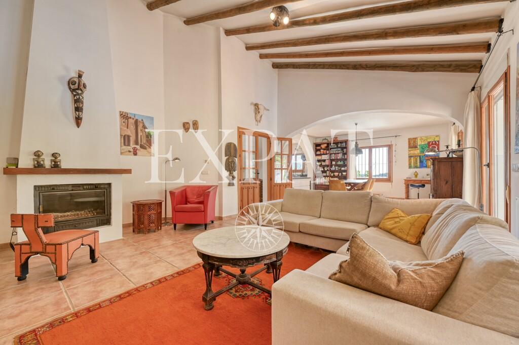 Casa en Venta en Cómpeta