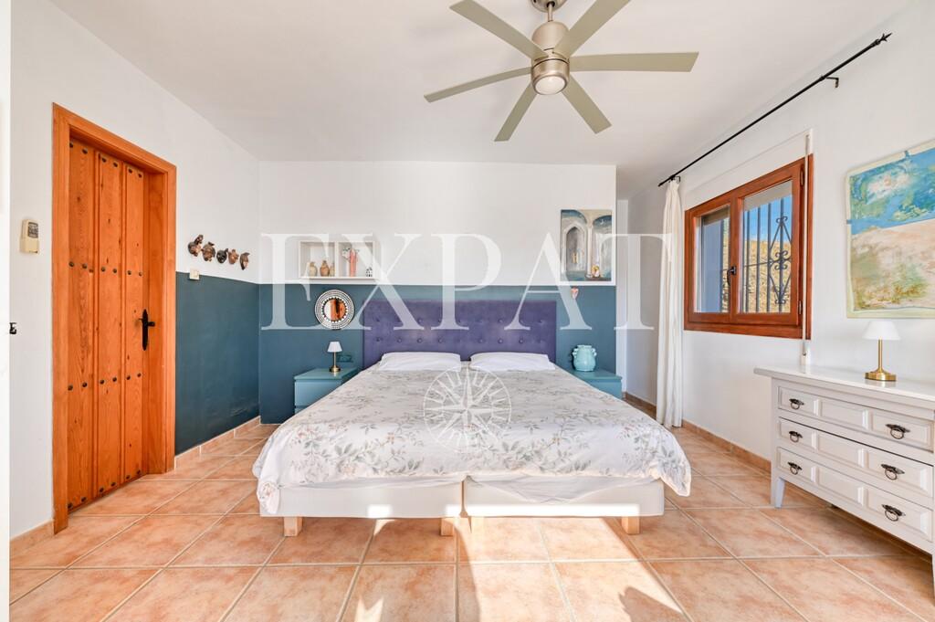 Casa en Venta en Cómpeta