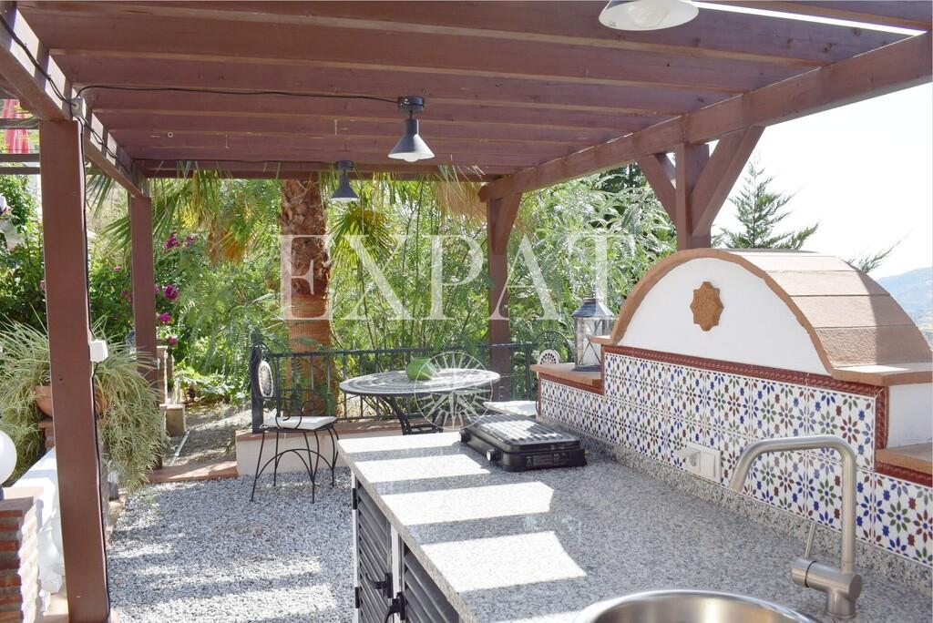 Casa en Venta en Cómpeta