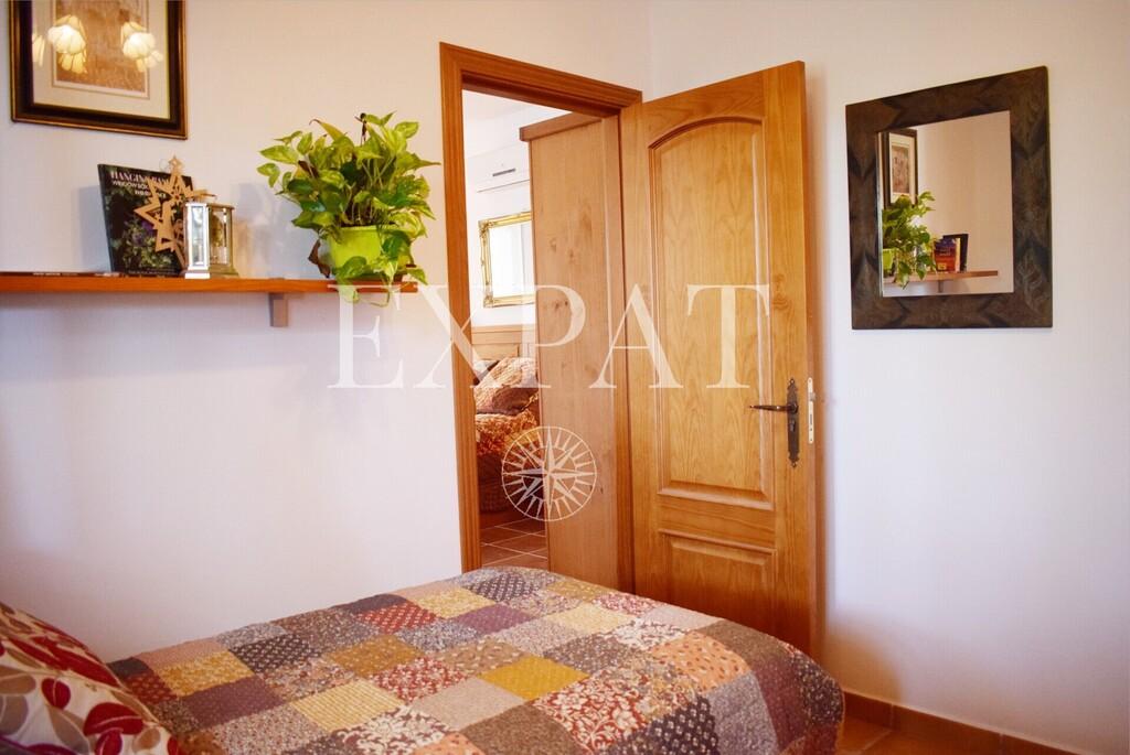 Casa en Venta en Cómpeta