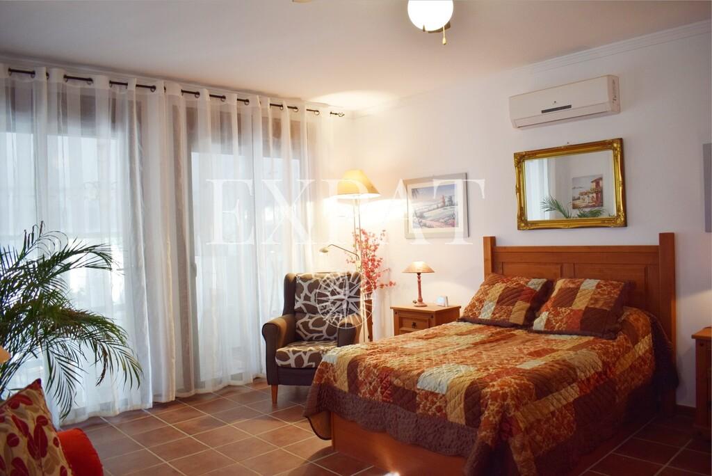 Casa en Venta en Cómpeta