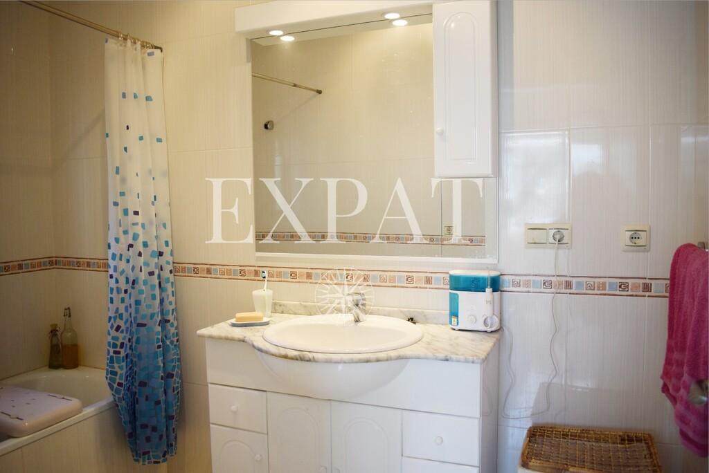 Casa en Venta en Cómpeta