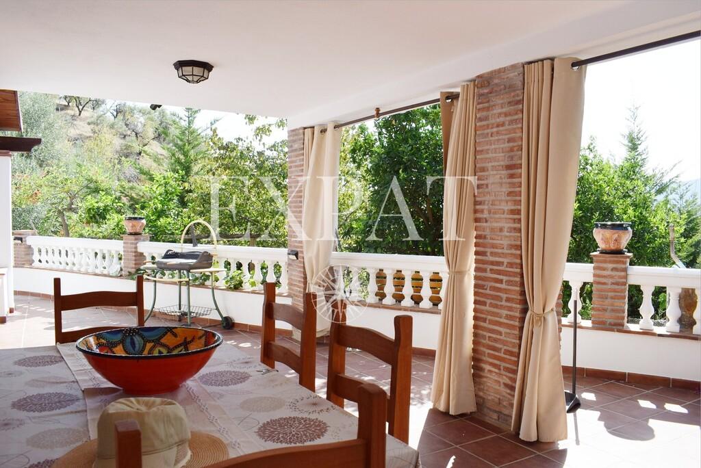 Casa en Venta en Cómpeta
