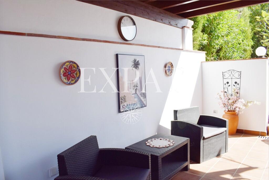 Casa en Venta en Cómpeta