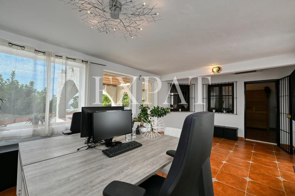 Casa en Venta en Cómpeta