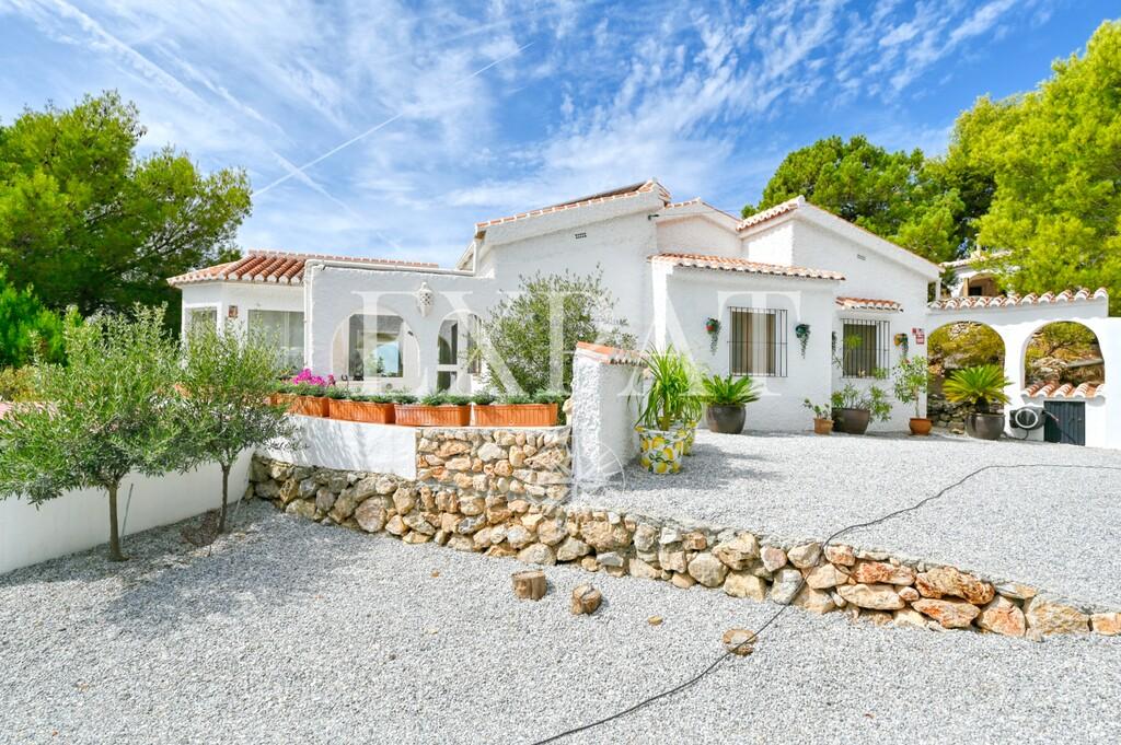 Casa en Venta en Cómpeta