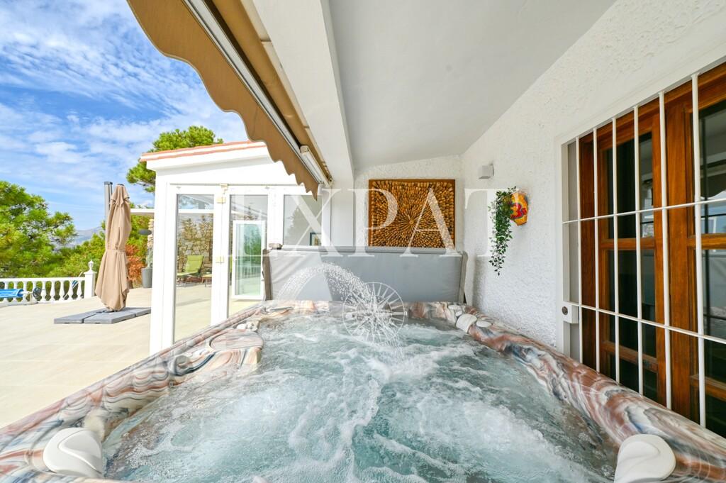 Casa en Venta en Cómpeta