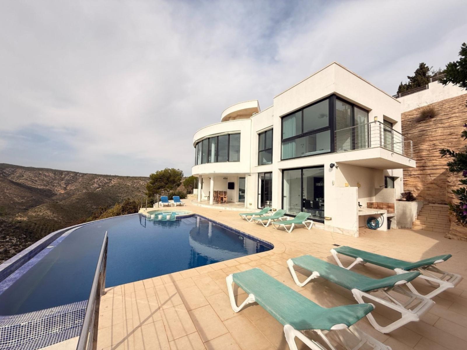 Villa for Sale in Jávea