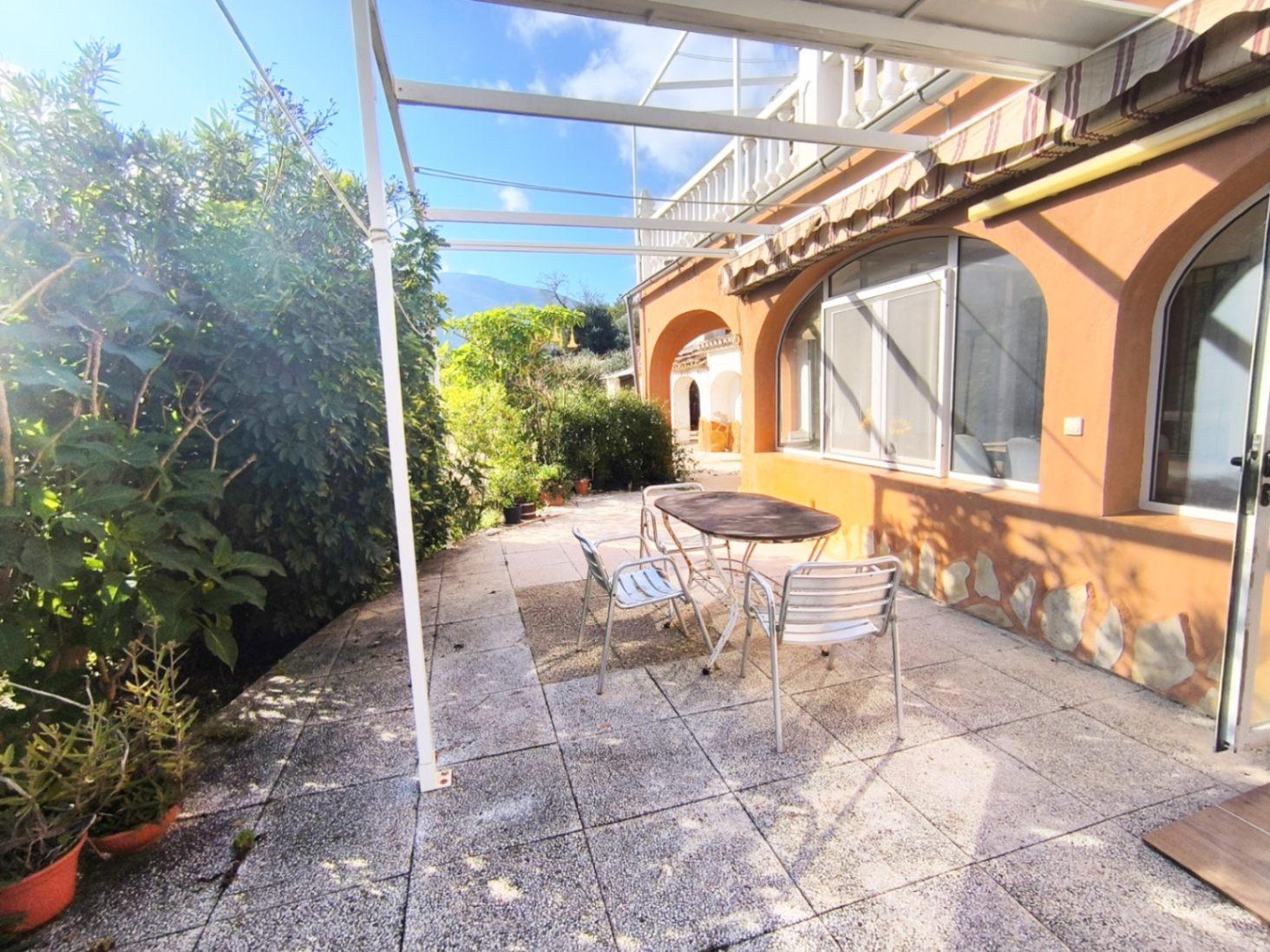 Villa en Venta en Parcent