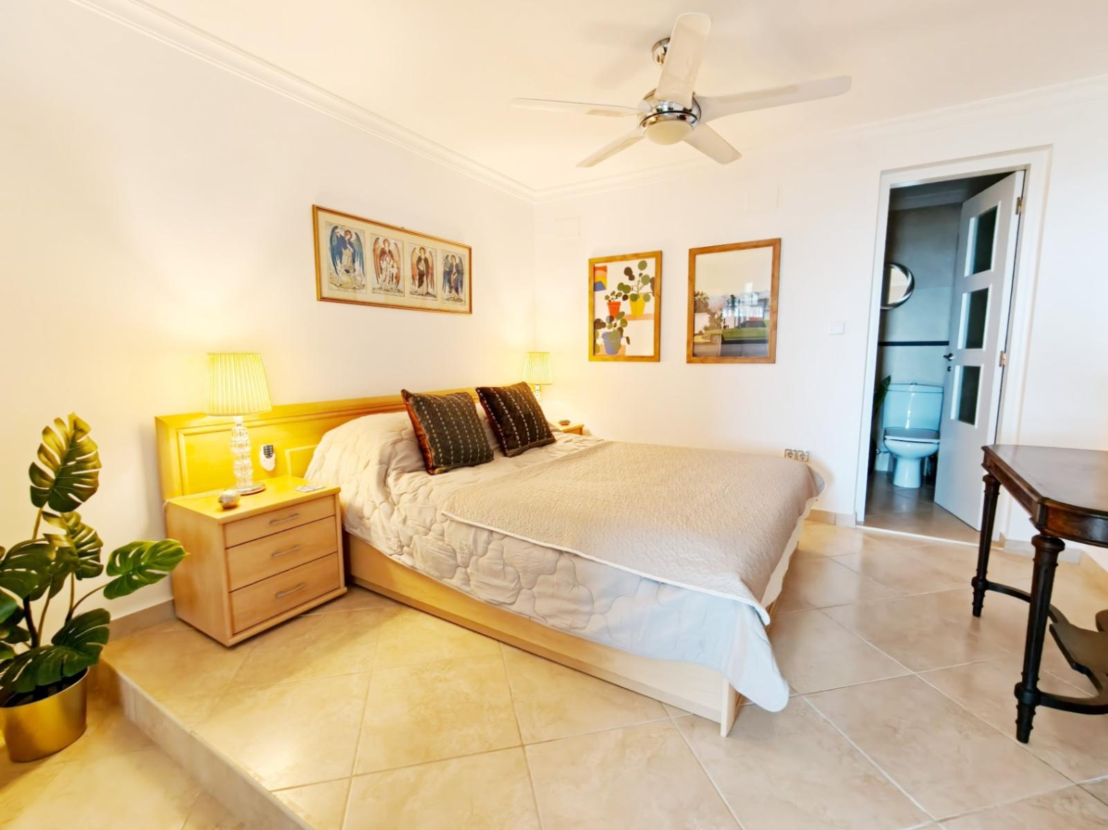 Villa for Sale in Pego