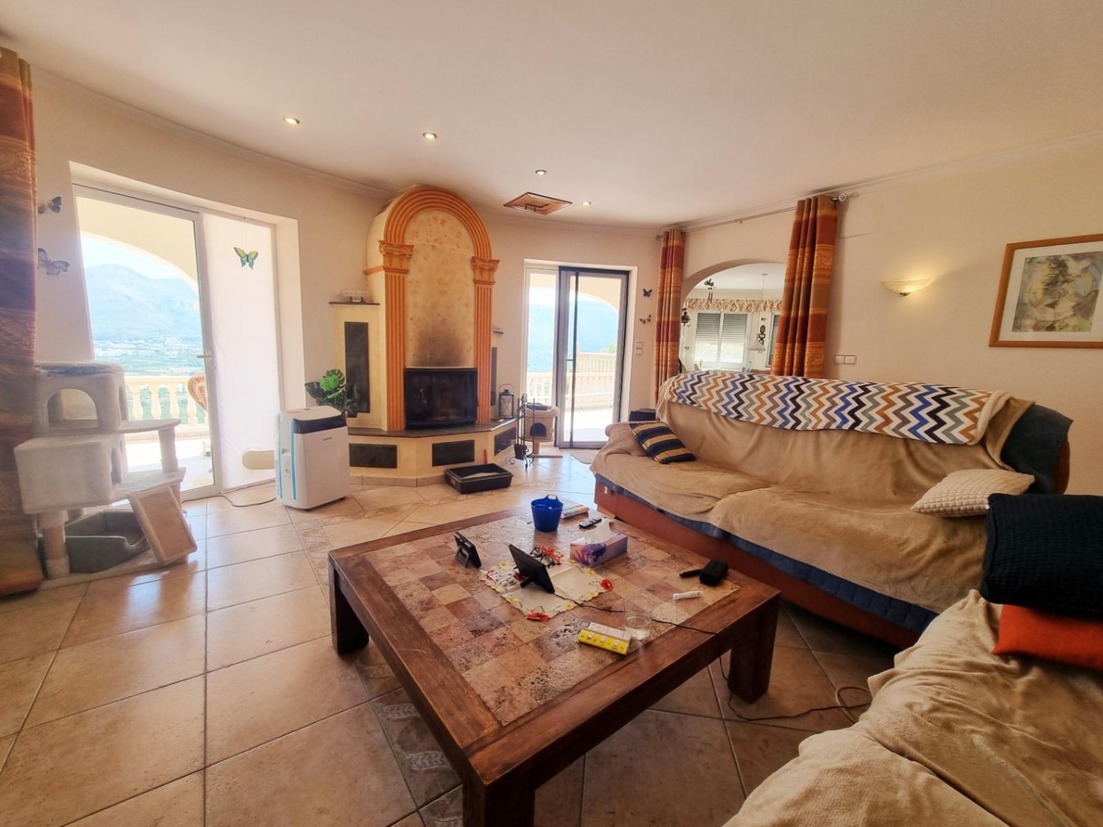 Villa for Sale in Pego