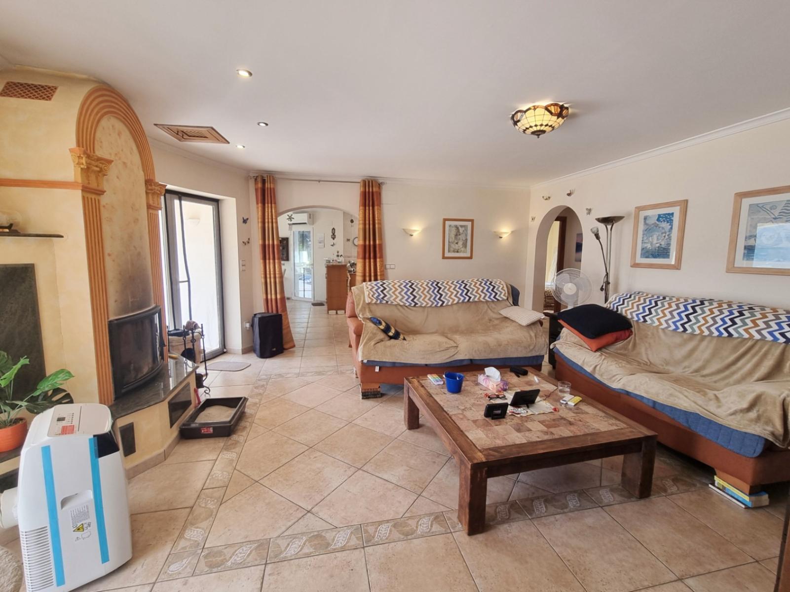 Villa for Sale in Pego
