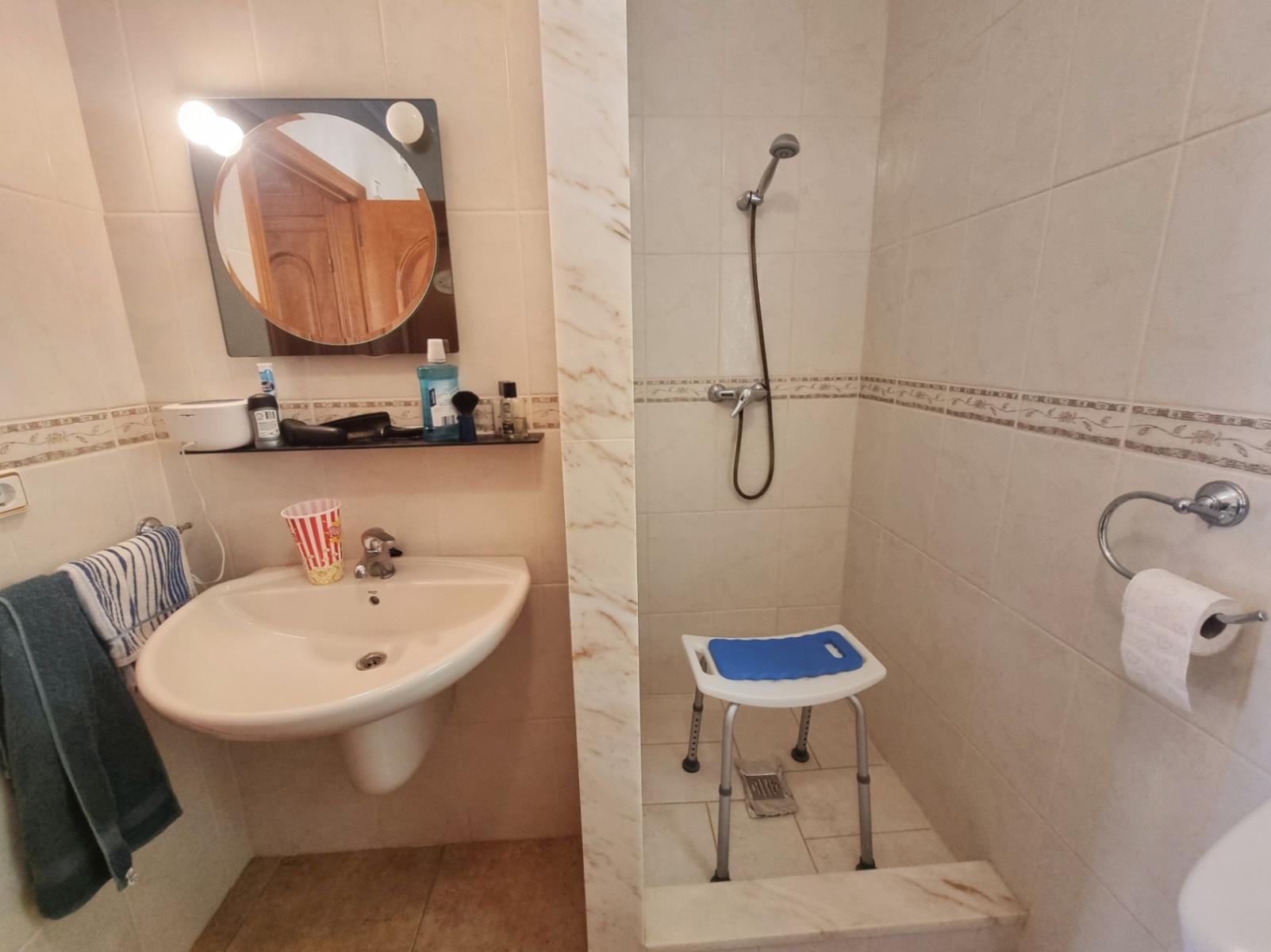 Villa for Sale in Pego