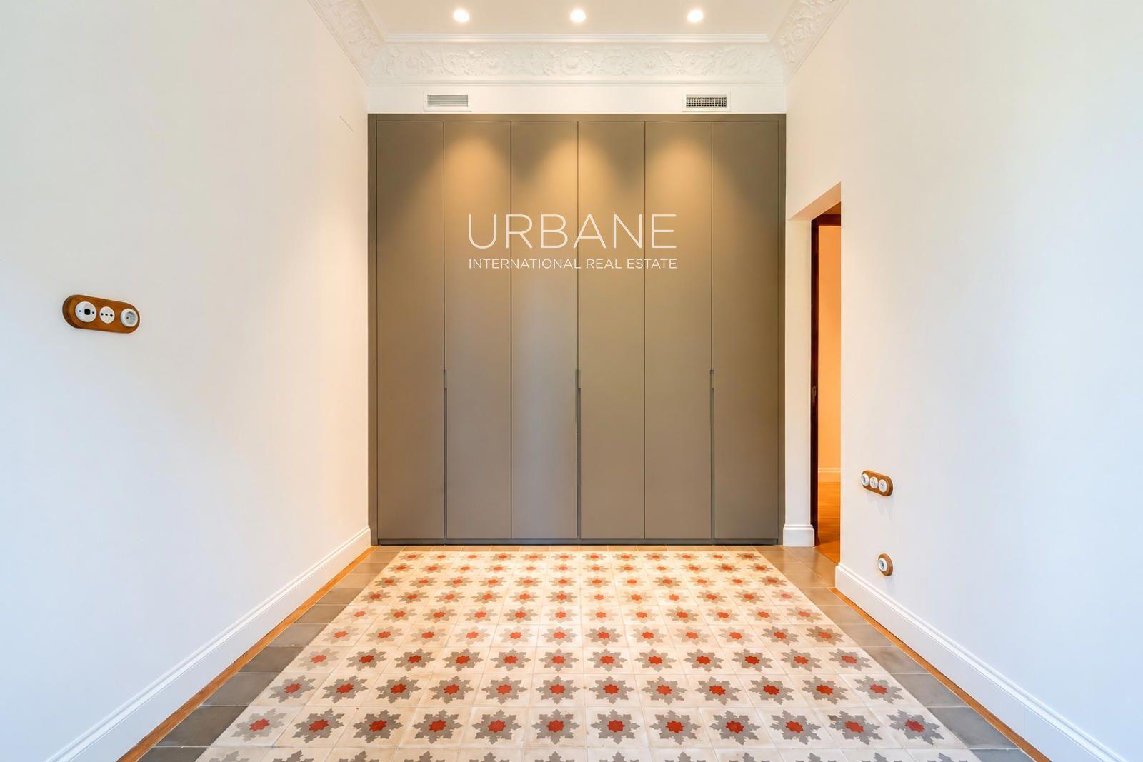 Flat for Sale in Barcelona