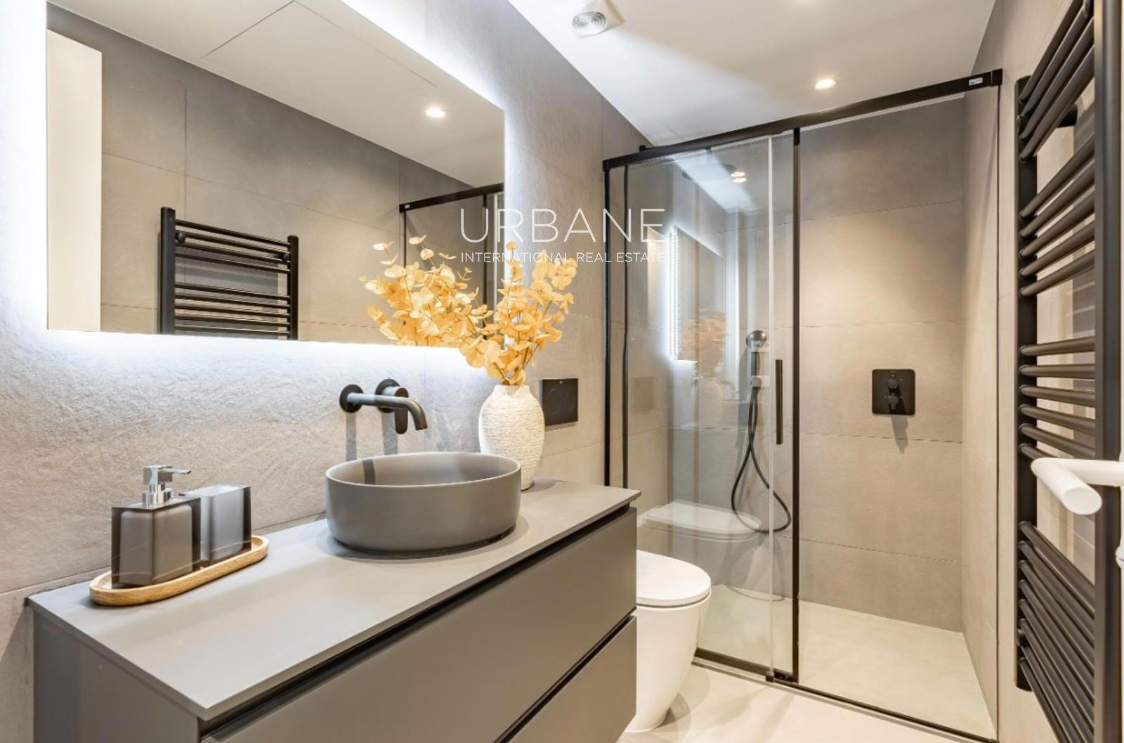 Flat for Sale in Barcelona