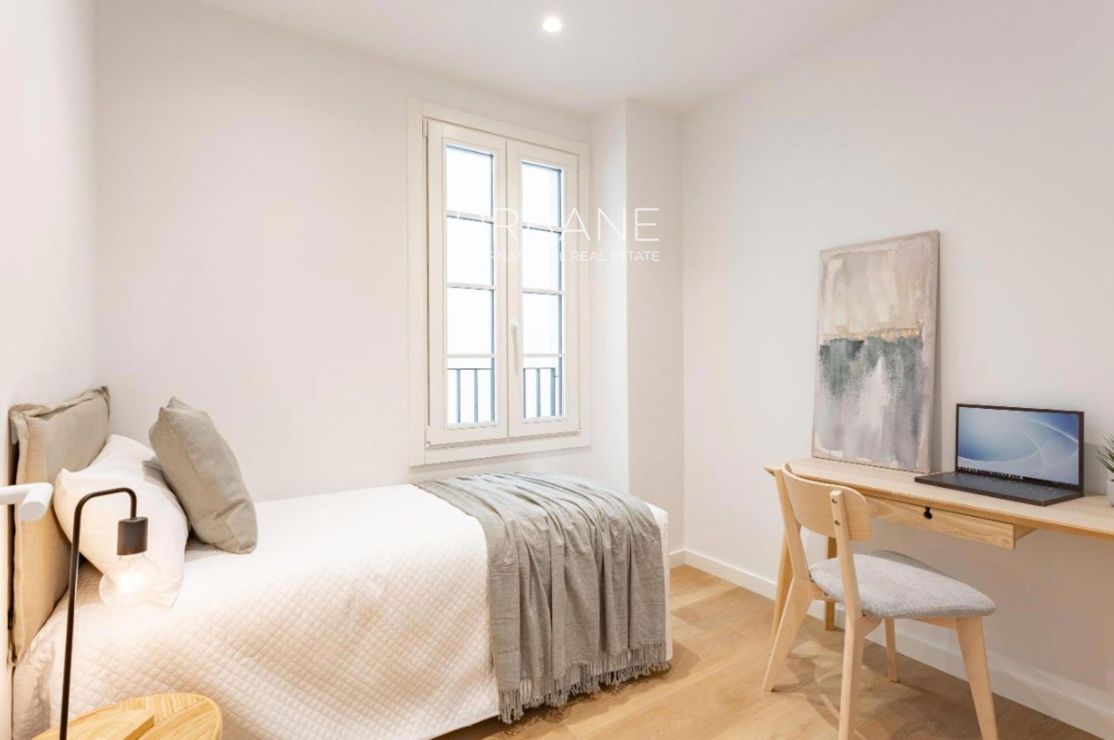 Flat for Sale in Barcelona