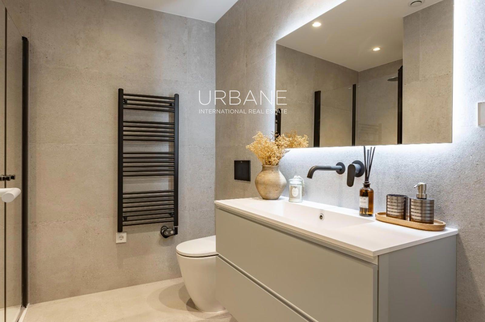 Flat for Sale in Barcelona