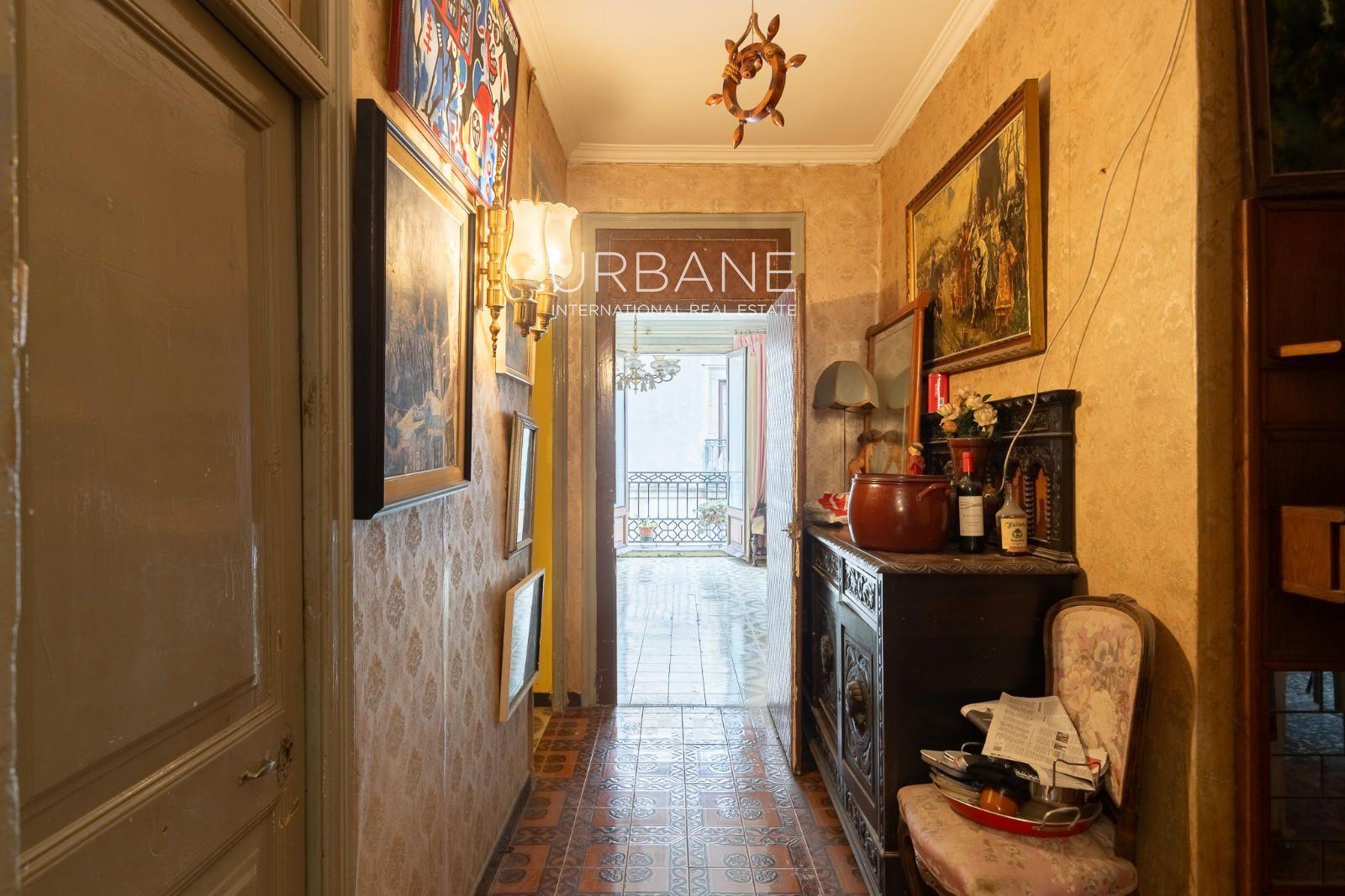Flat for Sale in Barcelona