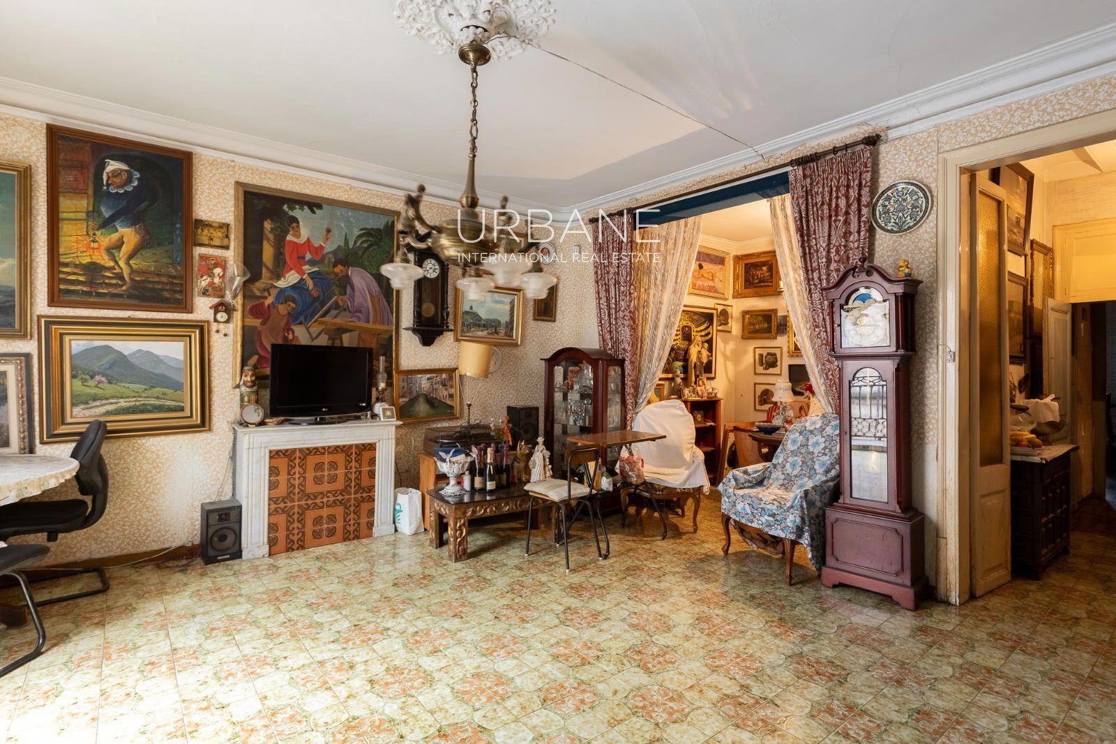Flat for Sale in Barcelona