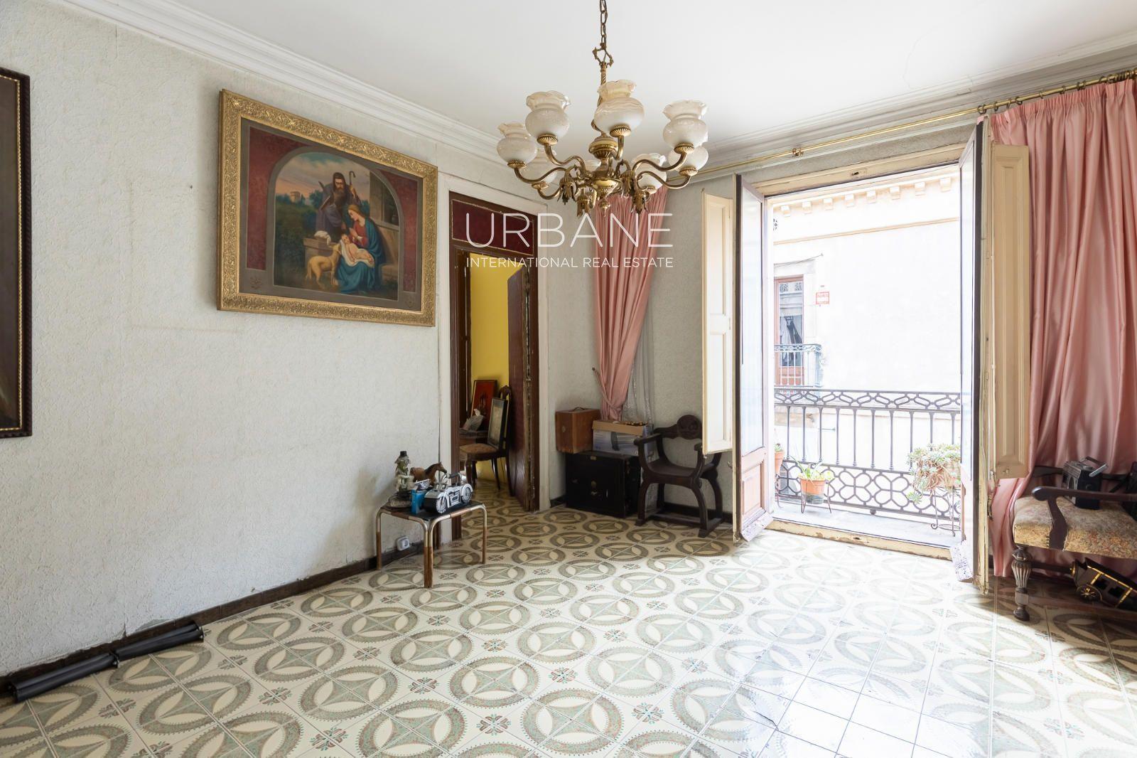 Flat for Sale in Barcelona