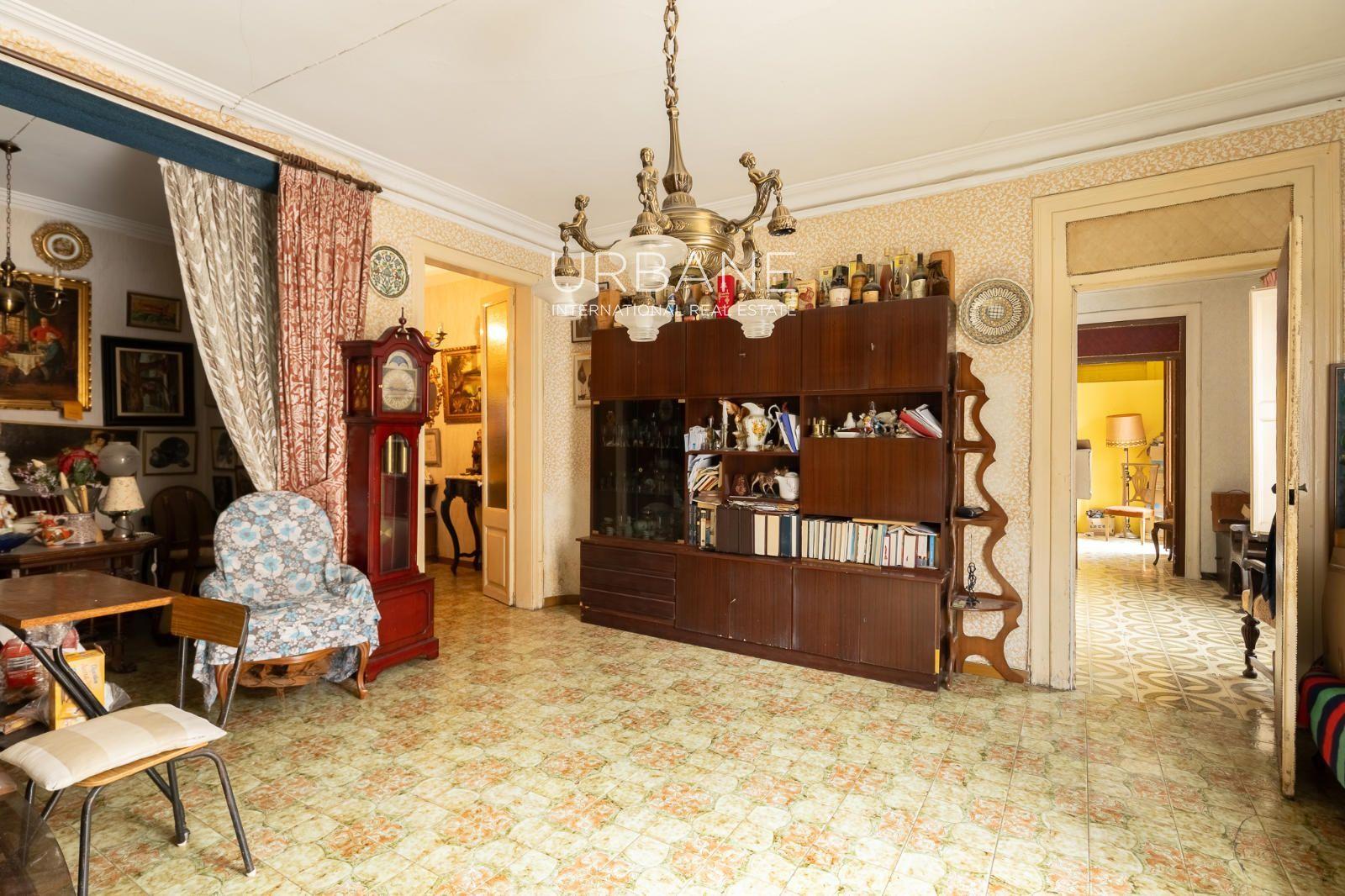 Flat for Sale in Barcelona