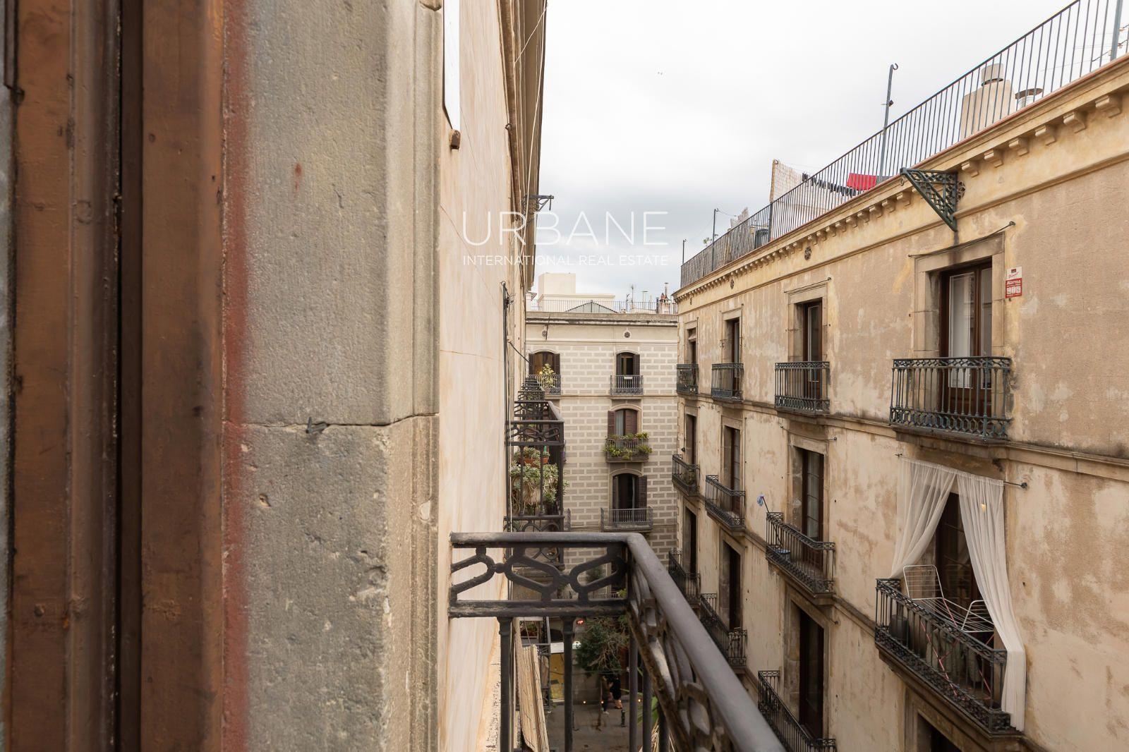 Flat for Sale in Barcelona