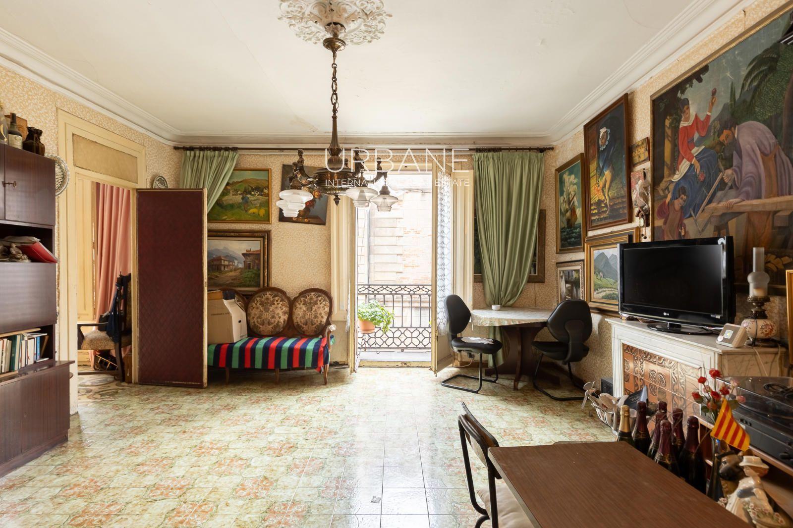 Flat for Sale in Barcelona