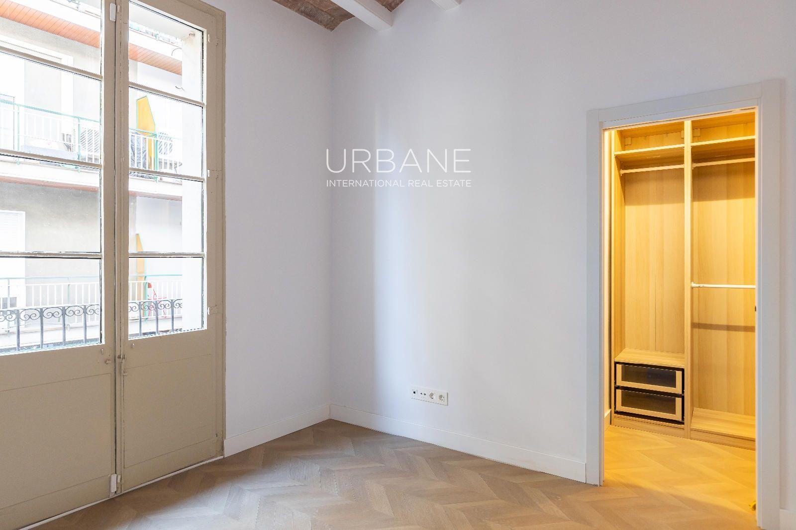 Flat for Sale in Barcelona