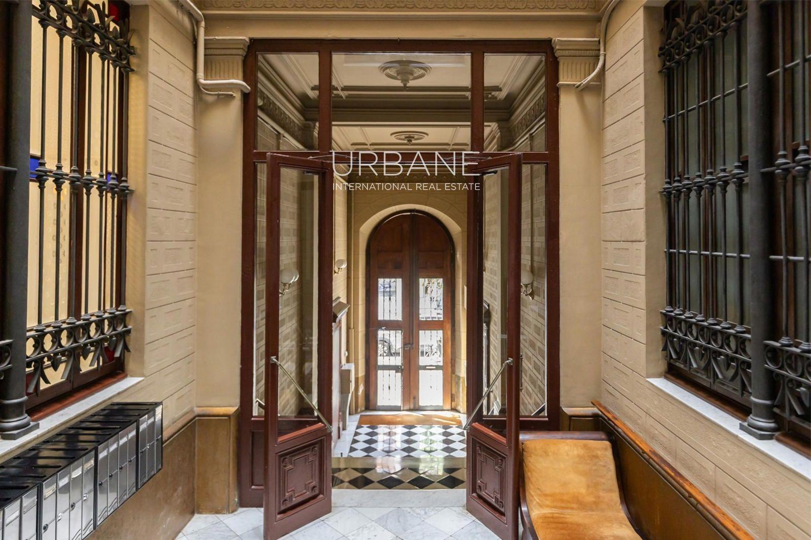 Flat for Sale in Barcelona