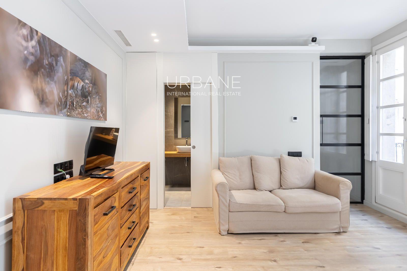 Flat for Sale in Barcelona