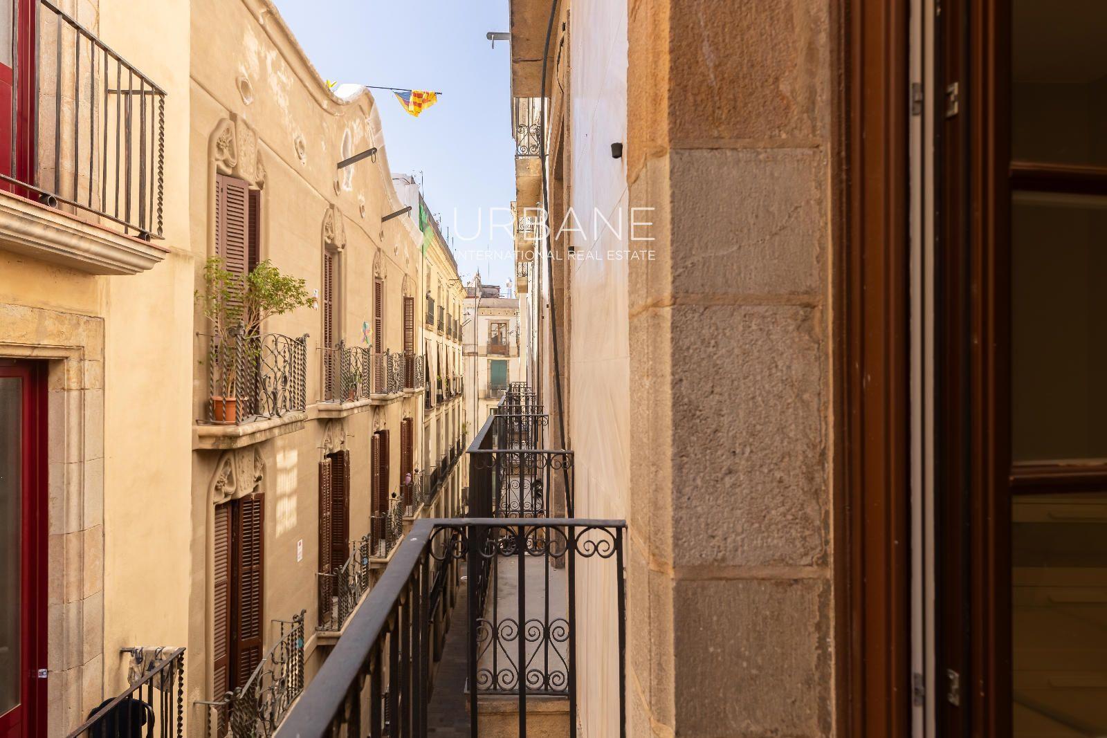 Flat for Sale in Barcelona