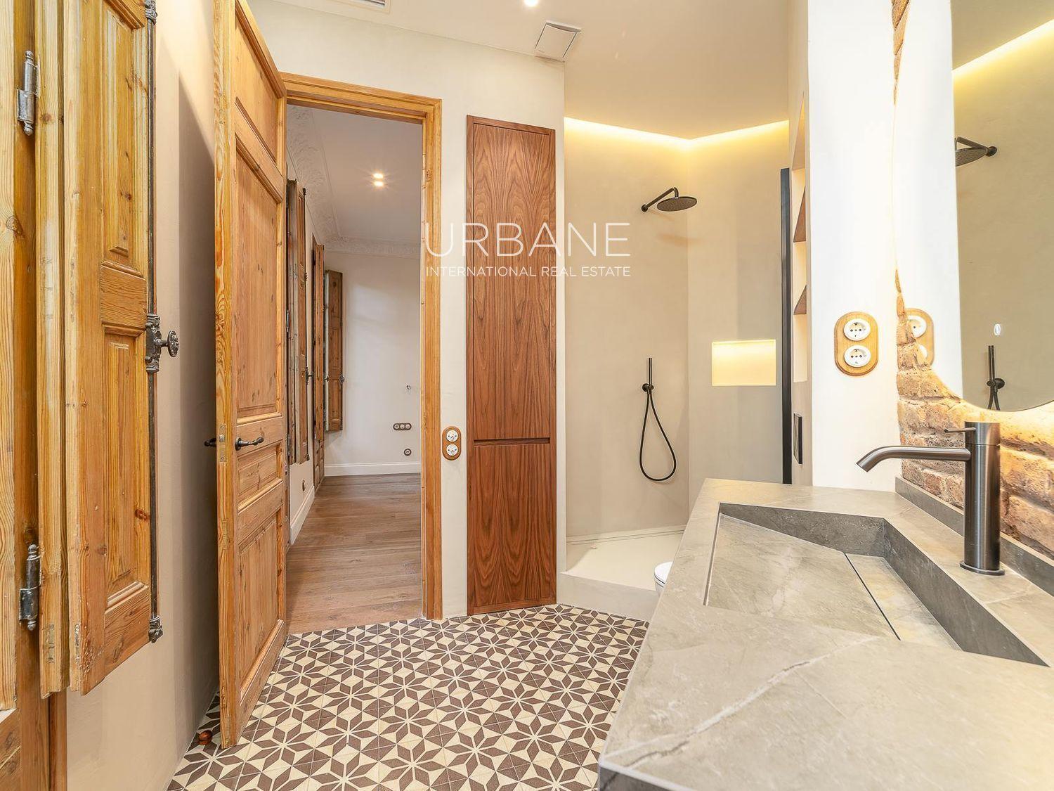 Flat for Sale in Barcelona
