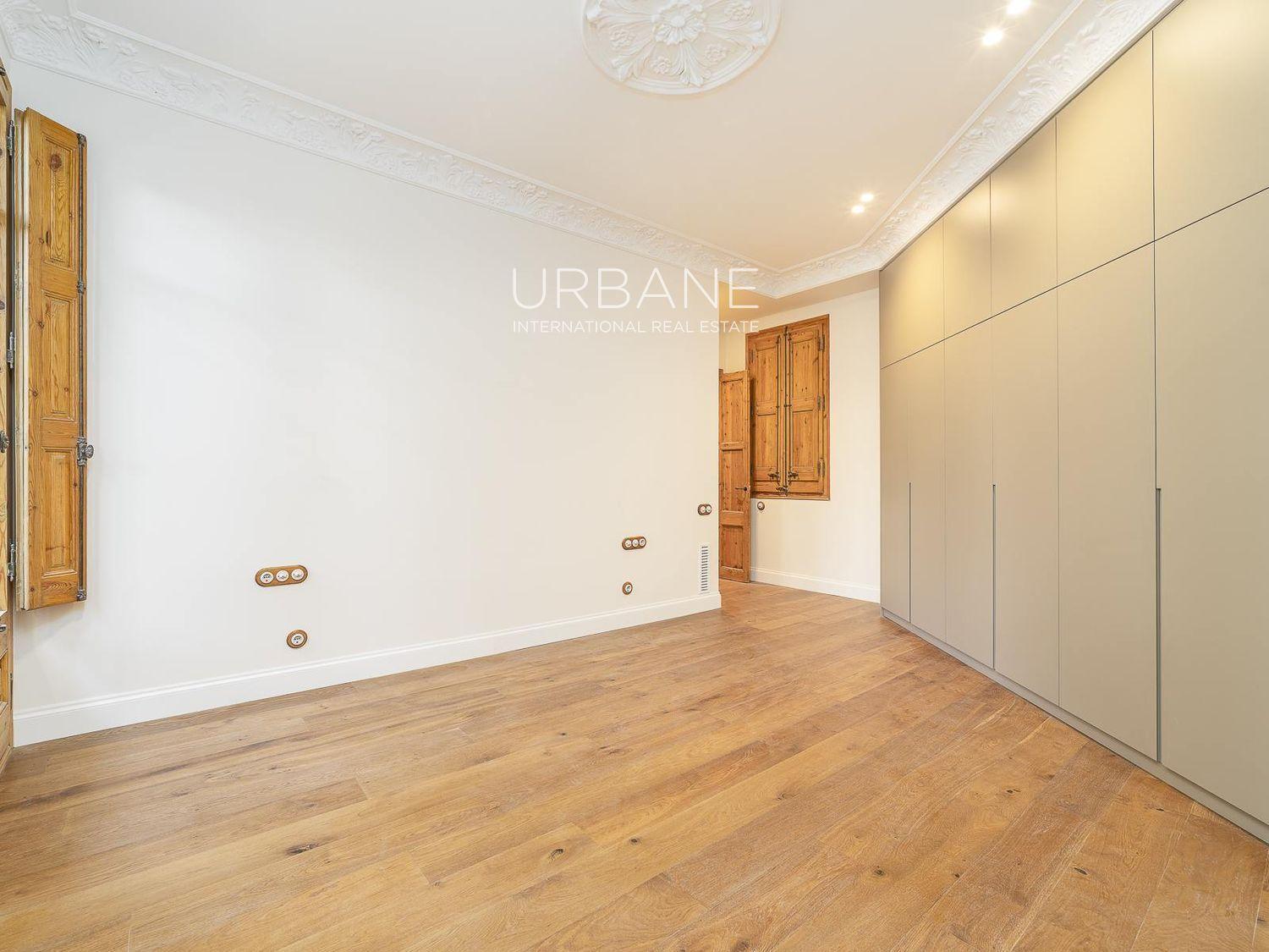 Flat for Sale in Barcelona