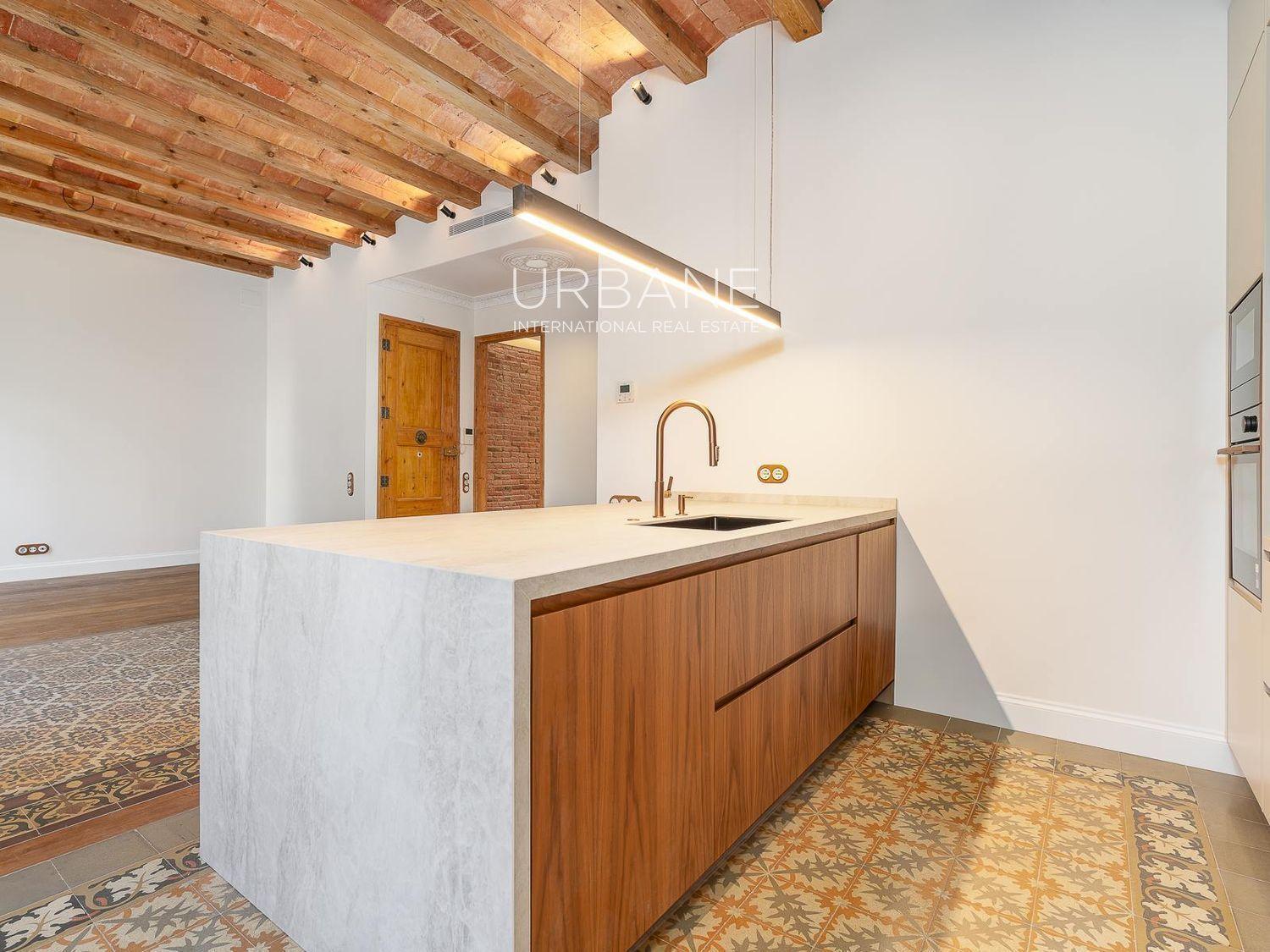 Flat for Sale in Barcelona