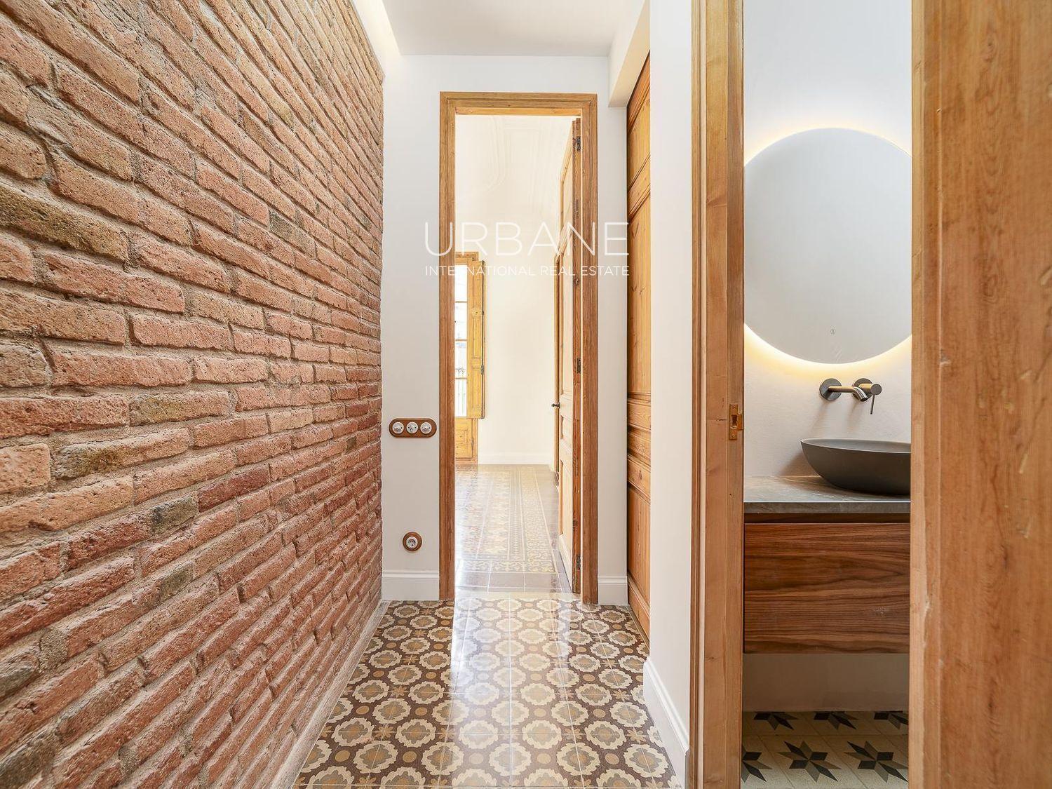 Flat for Sale in Barcelona