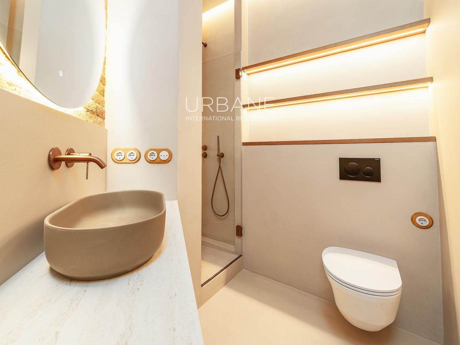 Flat for Sale in Barcelona