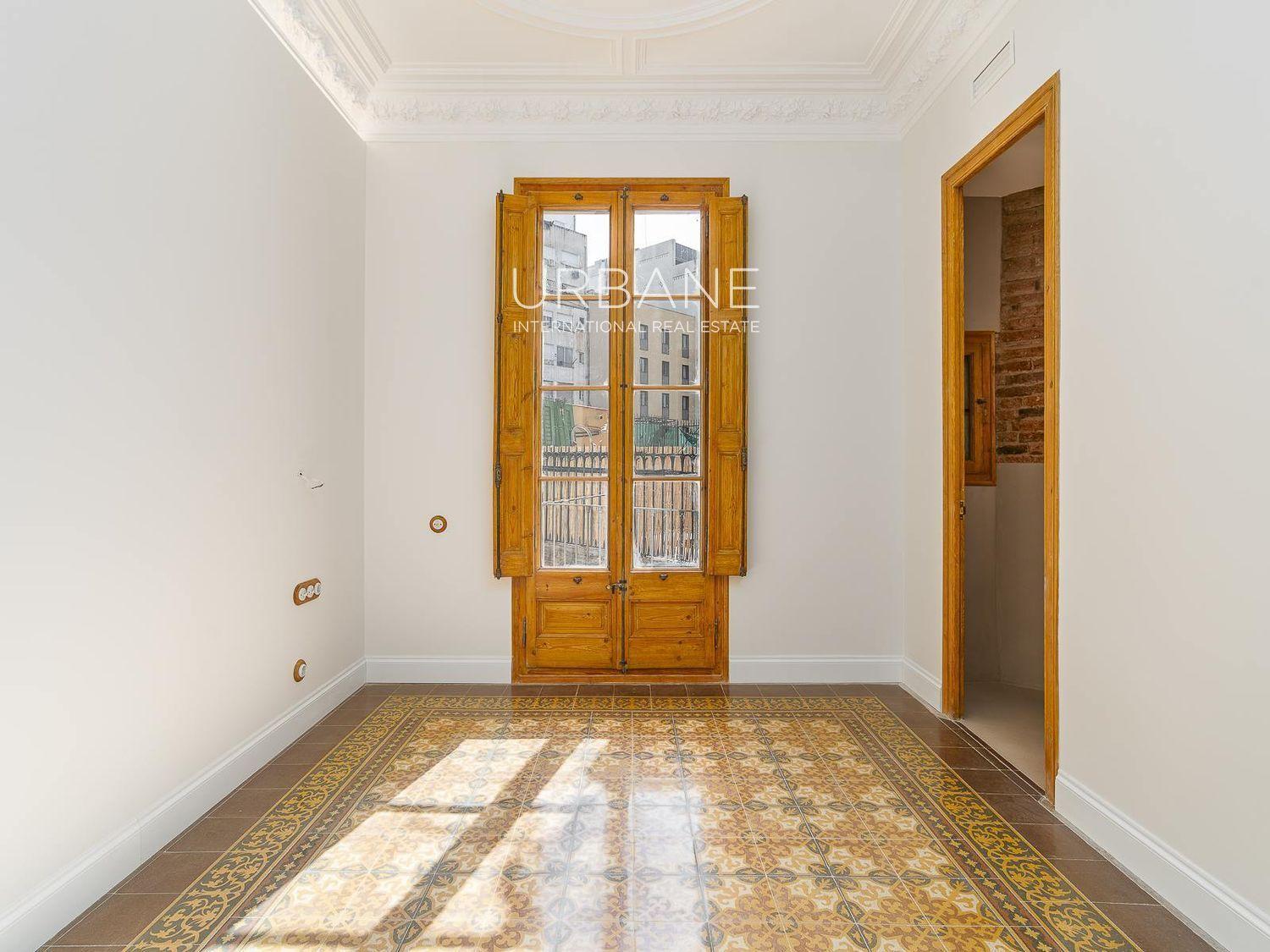 Flat for Sale in Barcelona