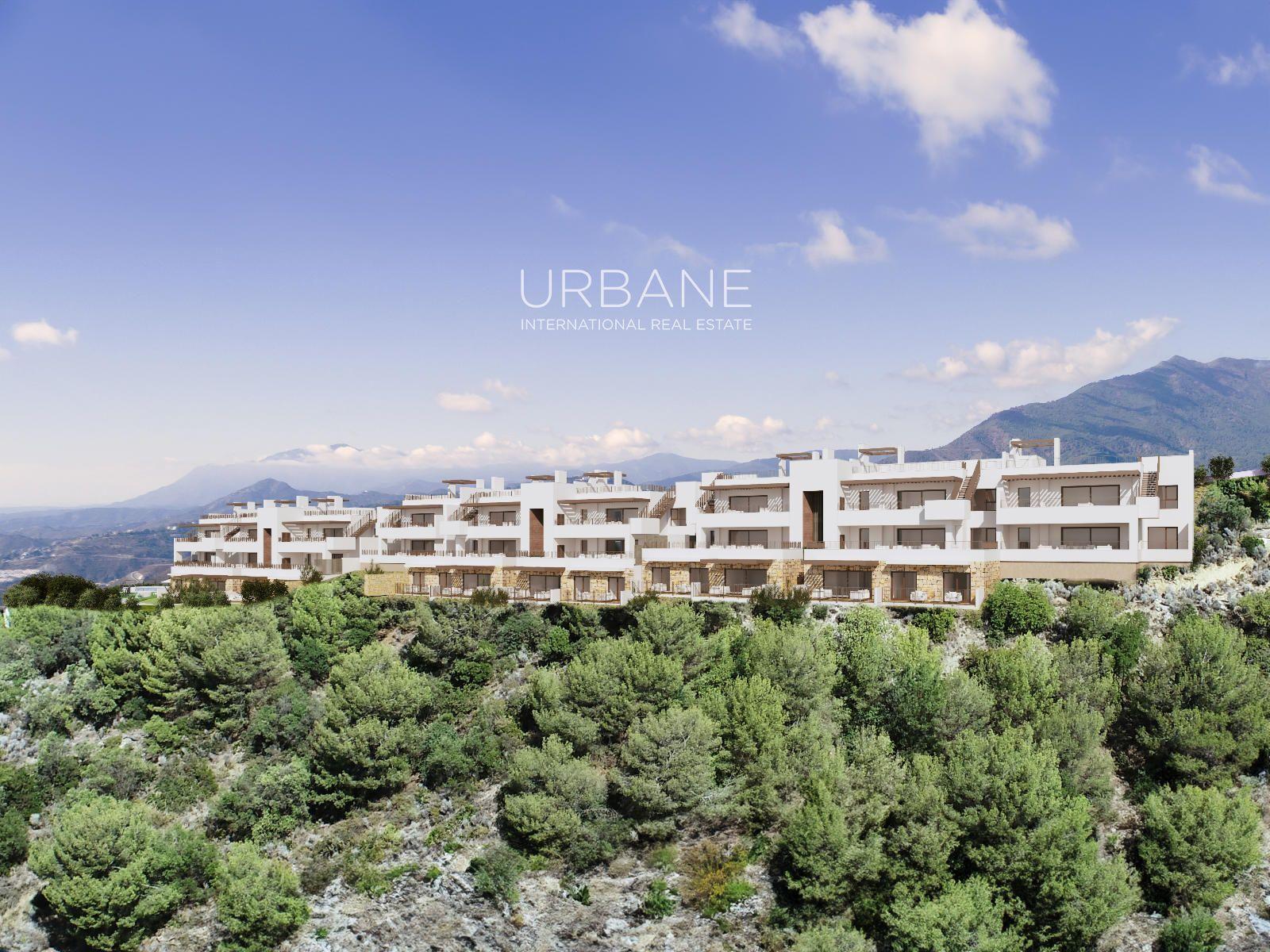 Flat for Sale in Istán