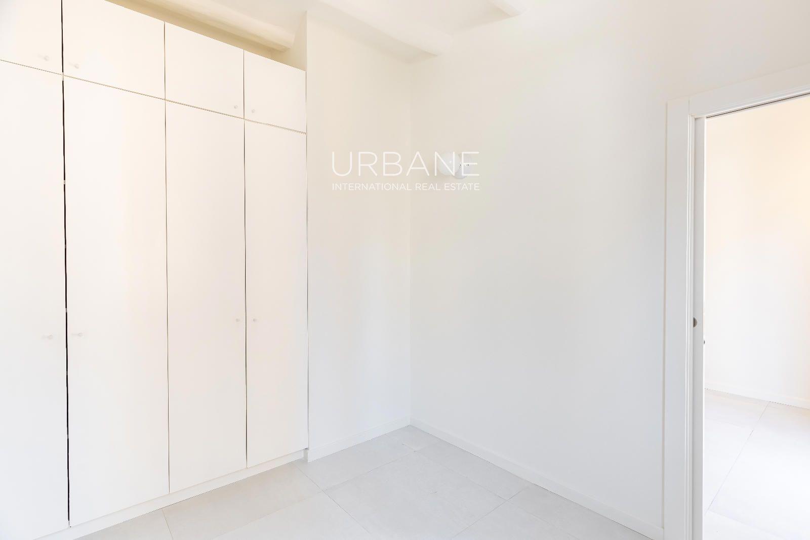 Flat for Sale in Barcelona