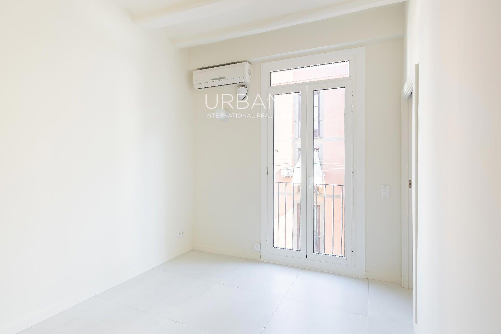 Flat for Sale in Barcelona