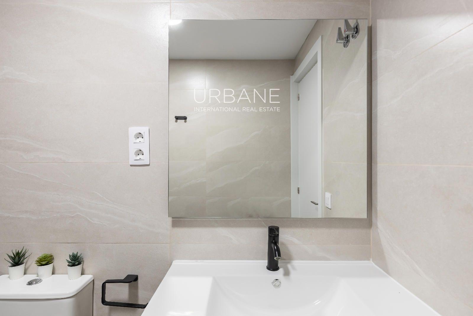 Flat for Sale in Barcelona