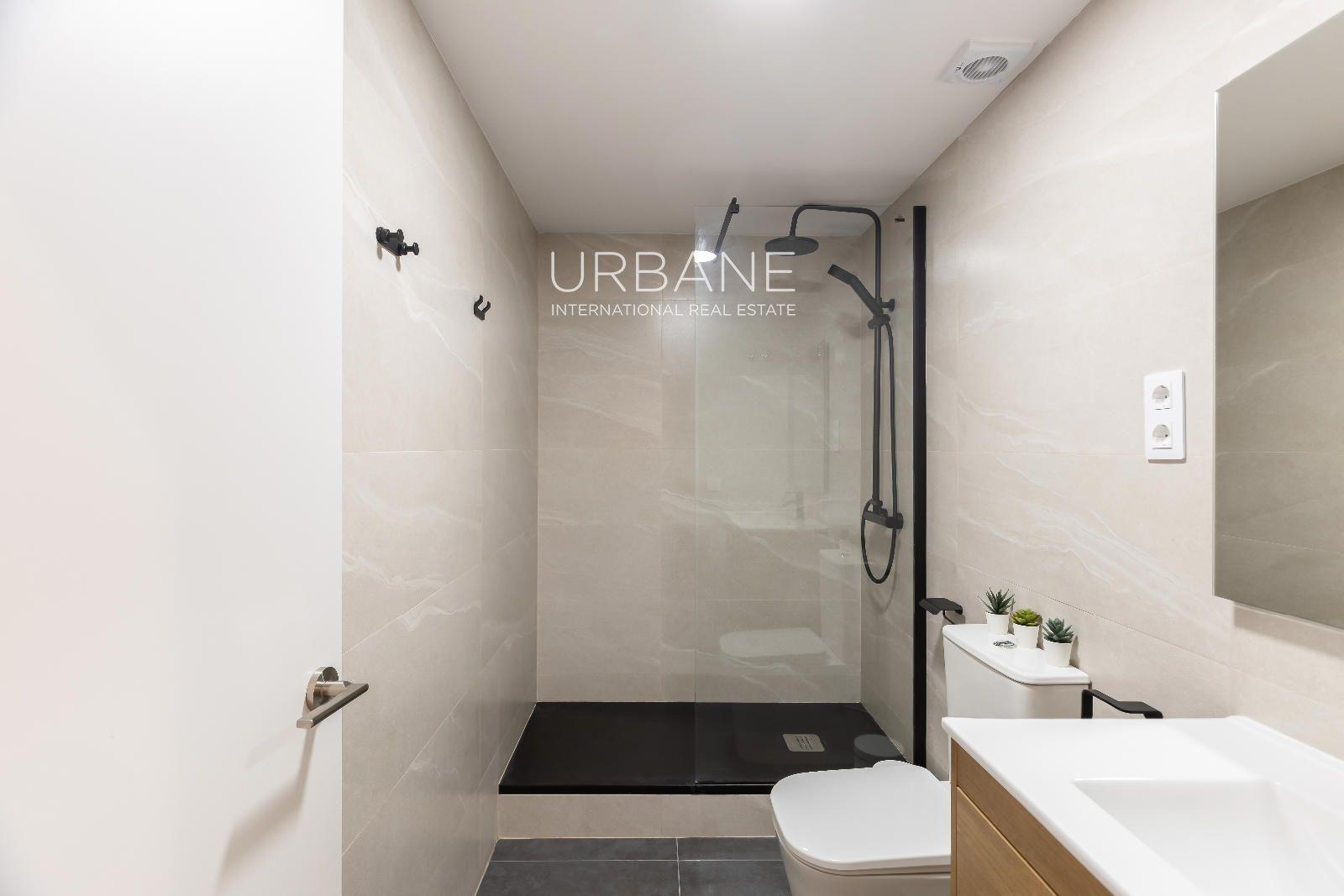 Flat for Sale in Barcelona