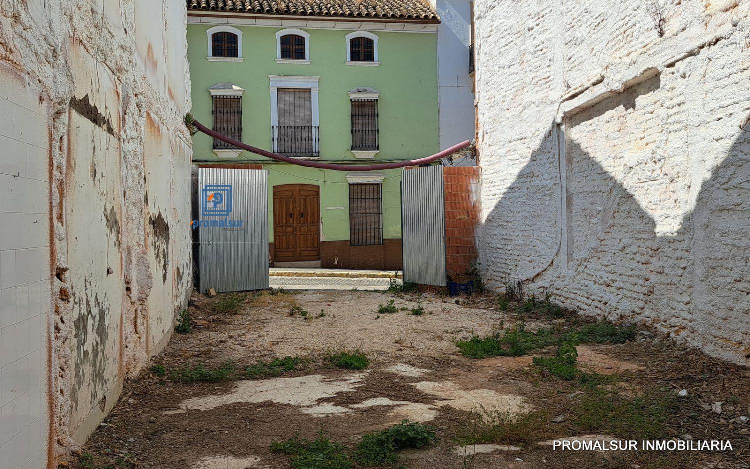 Building Site for Sale in Puente Genil