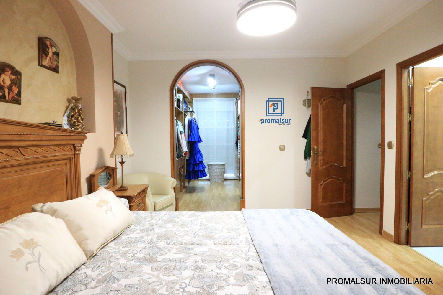 Flat for Sale in Écija