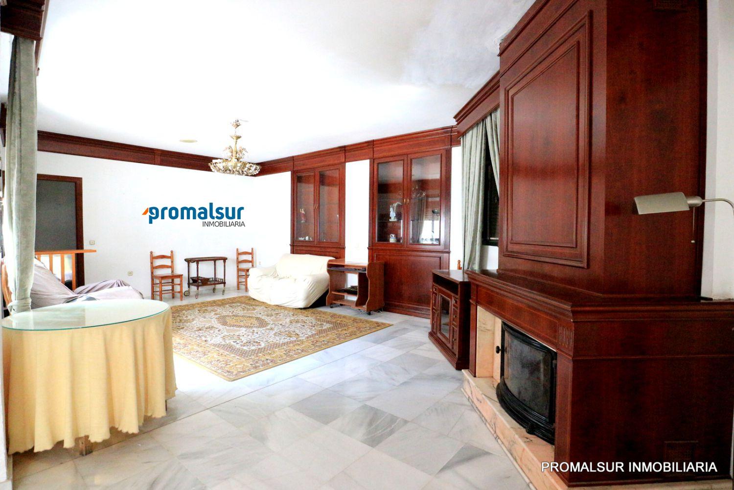 House for Sale in Puente Genil