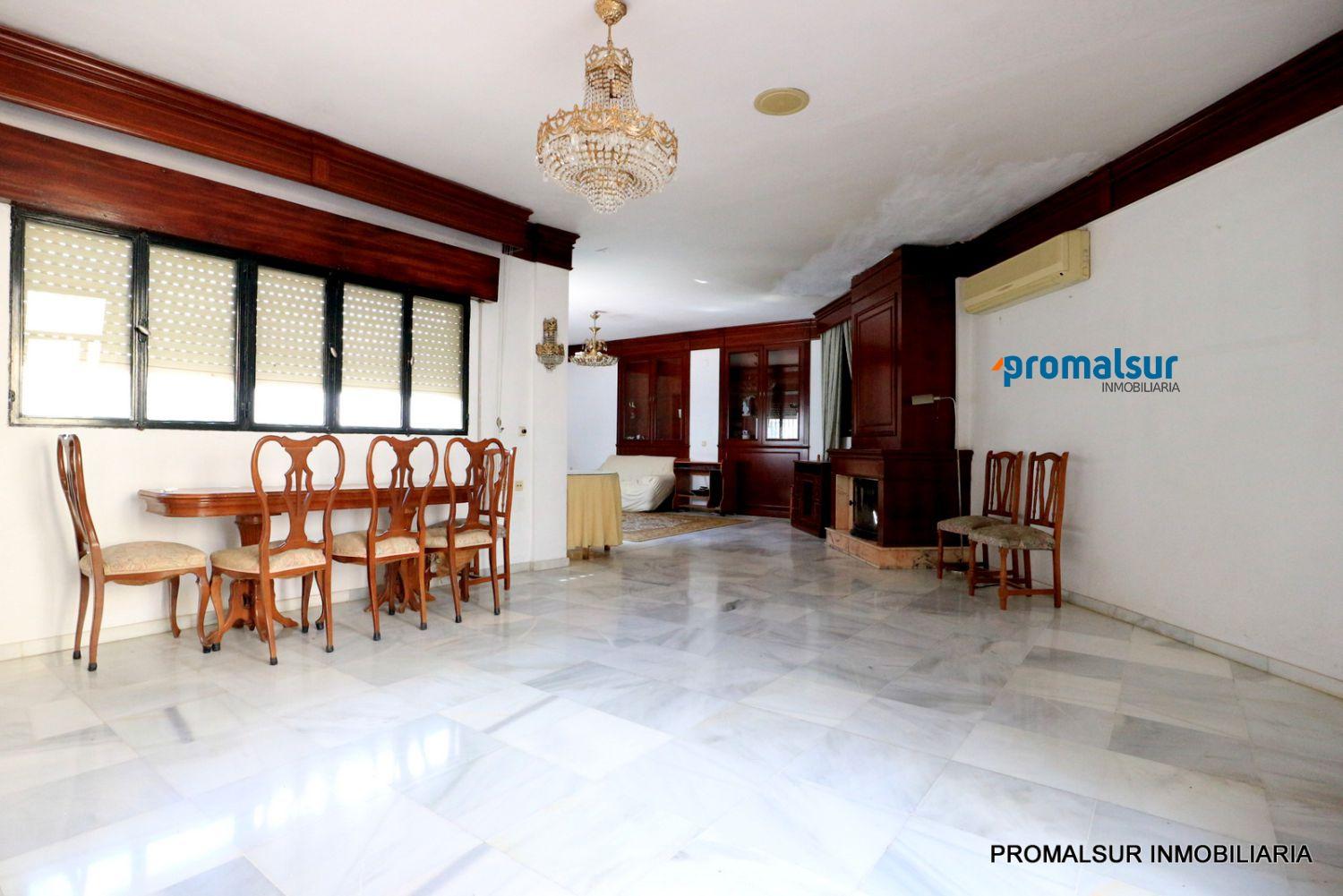 House for Sale in Puente Genil