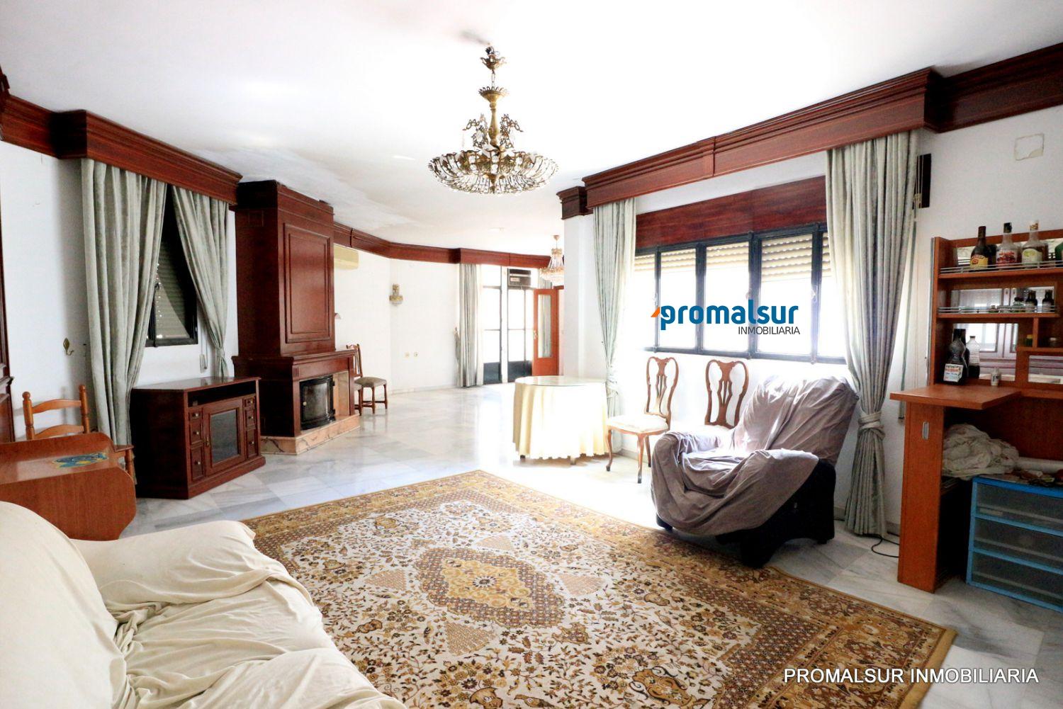 House for Sale in Puente Genil