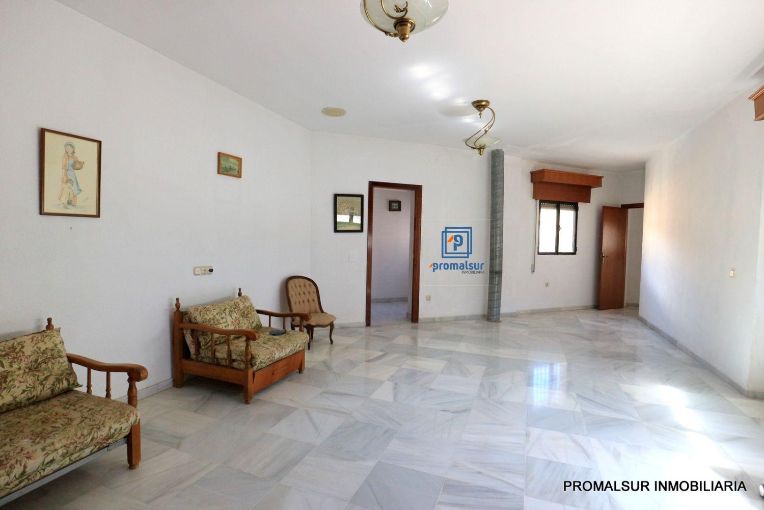 House for Sale in Puente Genil