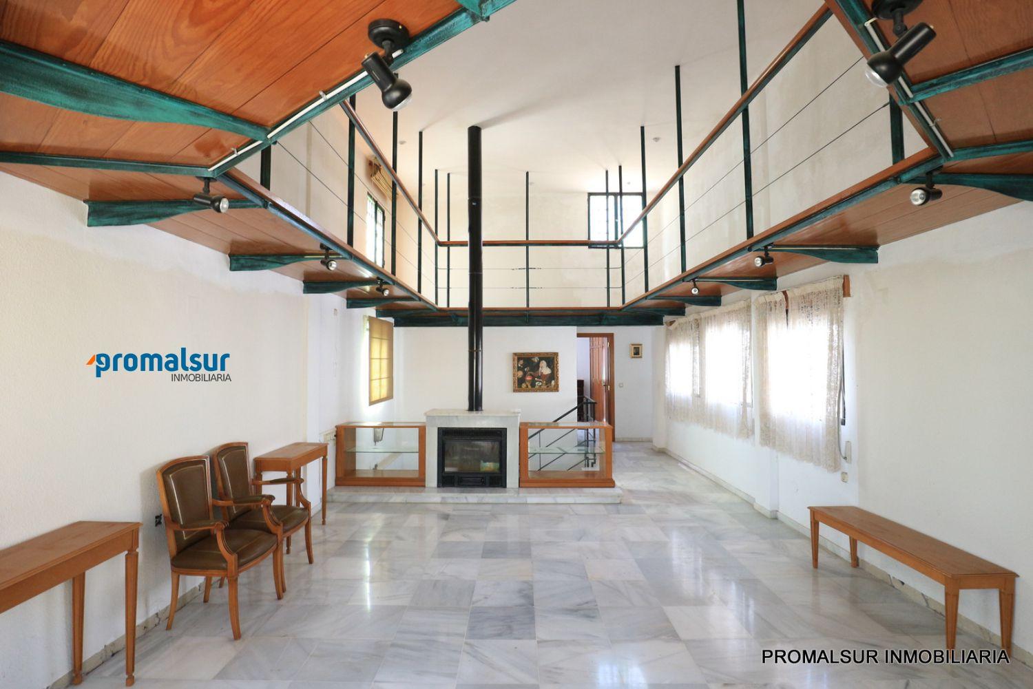 House for Sale in Puente Genil
